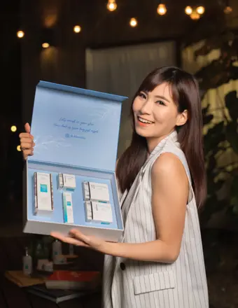 Hampers Dr. Kimmiku Skincare for Brightening and Glowing Skin